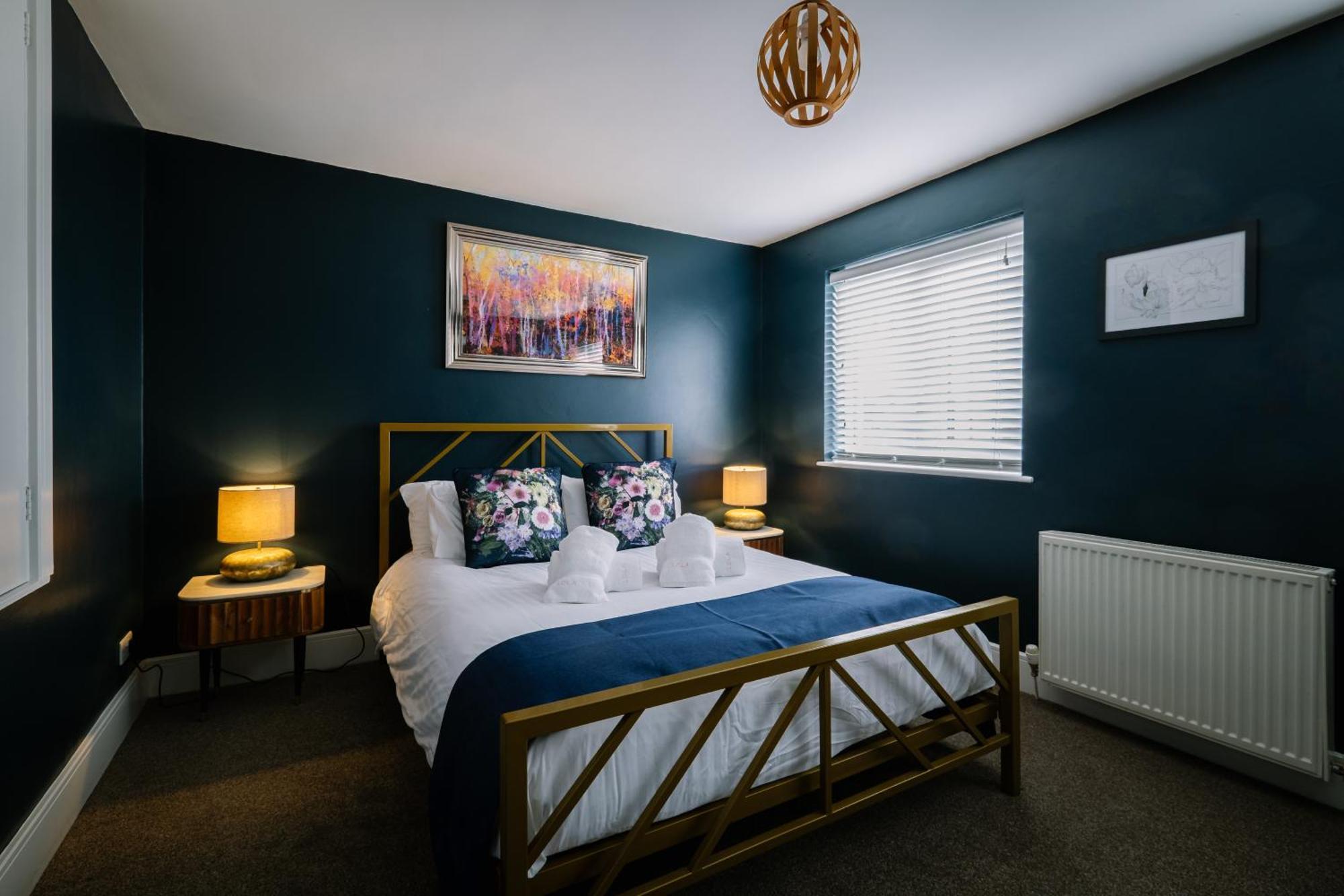 Rockside - Luxury 1 Bedroom Home With Hot Tub, Central Location, Parking And Pet Friendly Windermere Eksteriør bilde